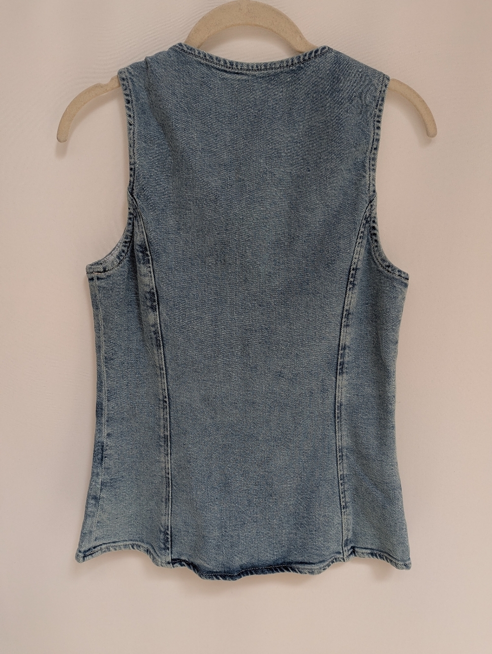 NWT Rails Portola Blue Fitted Cotton Denim Vest Top Size Small - Picture 11 of 11